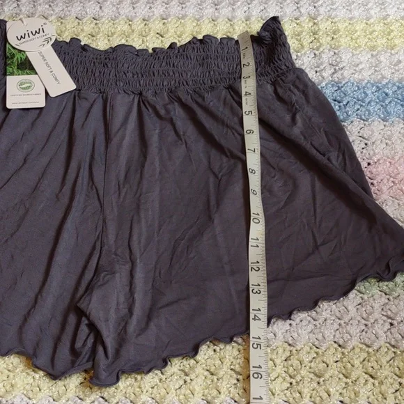 NWT WiWi Large Bamboo High Waist Grey Shorts - Picture 6 of 12
